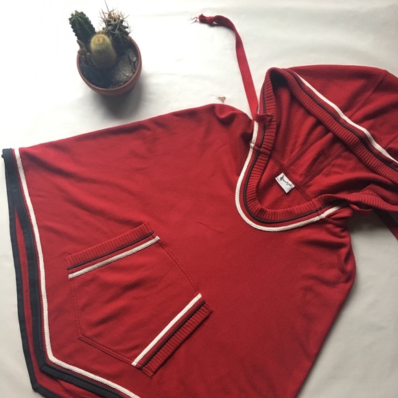 SOUNDGIRL HOODED PONCHO - Picture 2 of 5